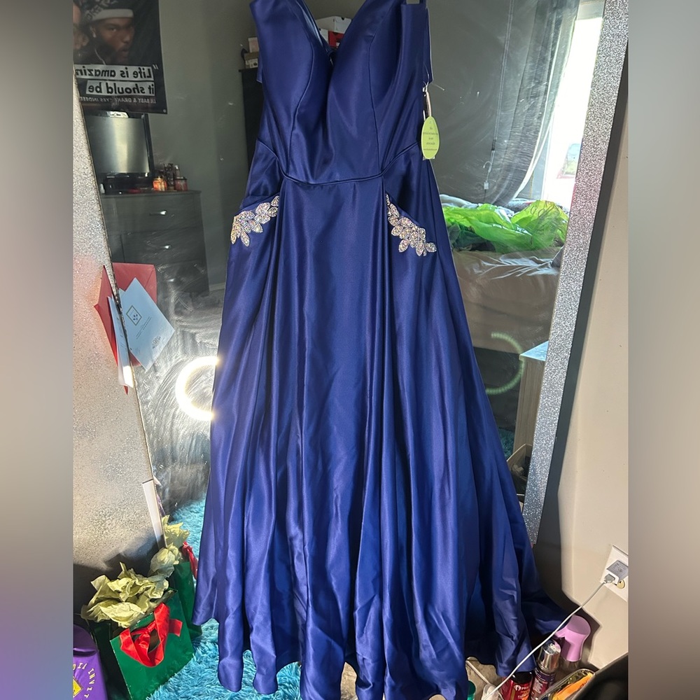 Prom dress